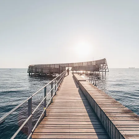 Comfort Airport Hotel 3*