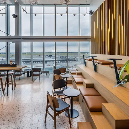 Comfort Airport 3*