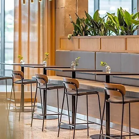 Comfort Airport מלון