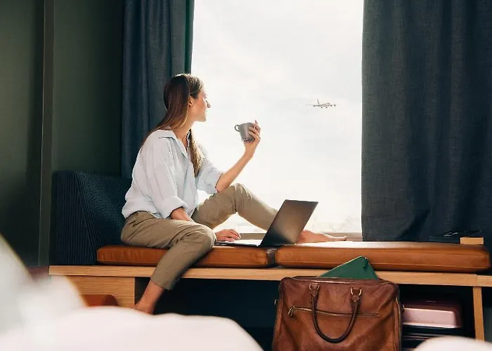 Hotel Comfort Airport 3*